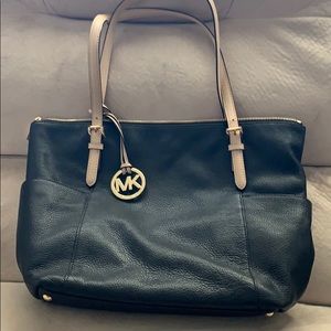 Michael Kors medium sized tote